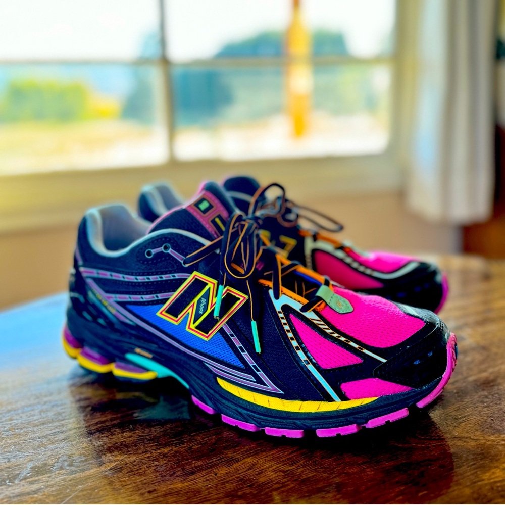 NB 1906R Neon Nights